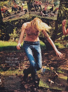 Weber_US_Vogue_June_2001_10.thumb.jpg.42ed1c438c9fb2e13d7fa892ecb9d8ce.jpg