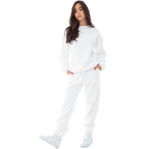 are-you-am-i_christina_dewe-sweatpant_white_2000x.jpg