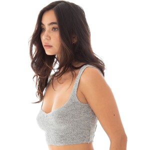 are-you-am-i_christina_niam-tank_heather-grey--3_2000x.jpg