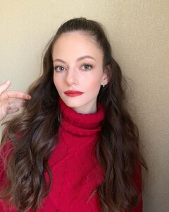 bridgetbragerhair_128100744_234534981343085_7756601824207149657_n.jpg