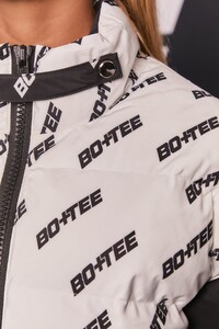 bt0095_5_venture-white-bo-_-tee-repeat-logo-pattern-two-tone-puffer-bomber-jacket.jpg