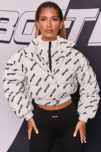 bt0096_4_brave-white-puffer-cropped-bomber-jacket-repeat-logo-pattern.jpg