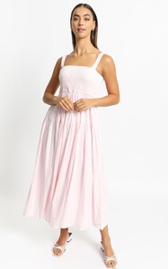 cariemididressinpink_74.jpg