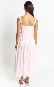 cariemididressinpink_79.jpg