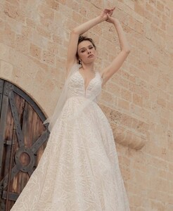 clair.bridal_1318888908816994793248236175691859199338068n.jpg
