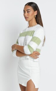 dalzielknitjumperinsageandwhitestripe3.jpg