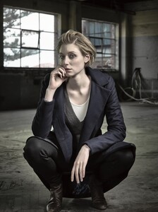 elizabeth-debicki-25.jpg