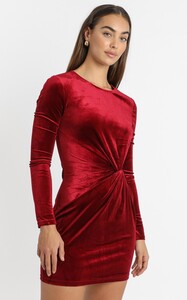 estetwistwaistminidressinwine_6.jpg