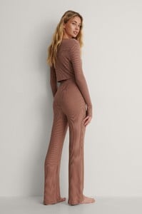 high_waist_ribbed_pants_1660-000673-0176_04.thumb.jpg.68951cb071dfe0e72c18a5e947dae916.jpg