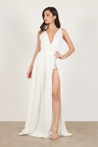 ivory-assist-me-with-it-maxi-dress@2x-1.jpg