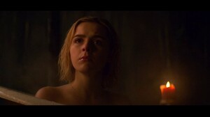 kiernan-shipka-chilling-adventures-of-sabrina-s01e01-7.jpg