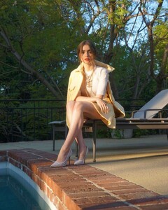 lily-collins-for-chanel-december-2020-1.jpg