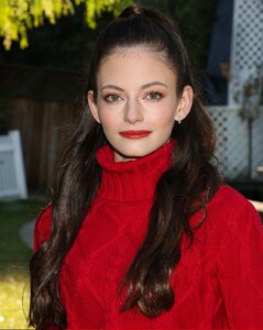 mackenzie-foy-hallmark-channel-s-home-family-at-universal-studios-11-30-2020-20.jpg