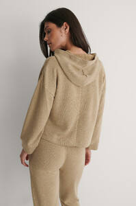 mango_maxime_sweatshirt_1587-001758-1386_02-1.jpg