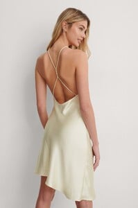 mathilde_goehler_open_back_satin_dress_1658-000040-0021_01k.thumb.jpg.ff2c0fc639d743eae7d68083d1c4542e.jpg