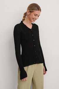 mathilde_gohler_knitted_shirt_1658-000056-0002_01a.thumb.jpg.580afa2db76bf764196c342a4b7ef50d.jpg