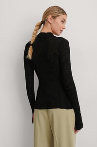 mathilde_gohler_knitted_shirt_1658-000056-0002_02b.thumb.jpg.c47e0b24bd169db6ef85133586d35bf2.jpg