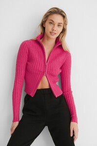 nakd_ribbed_high_neck_zipped_knitted_sweater_1100-003718-0448_01a.thumb.jpg.67b4da2d8e435f81aba790a1e47f8c51.jpg