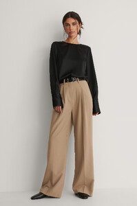 nakd_wide_cuff_satin_blouse_1660-000408-0002_03c.jpg
