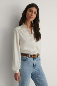 nakd_yoke_detail_shiny_blouse_1100-003698-0001_03-1.jpg