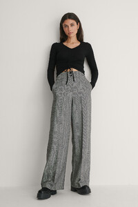 trendyol_drawstring_detail_top_1494-003587-0002_03c.jpg