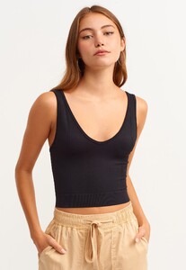 v-yaka-dikissiz-crop-top_black-siyah_1_enbuyuk.jpg