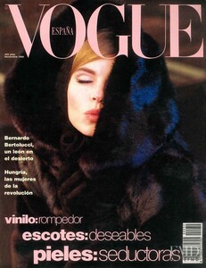 vogue-spain-1990-november-01-single.thumb.jpg.c1513bbee0e242c1cdb160802f5b0335.jpg
