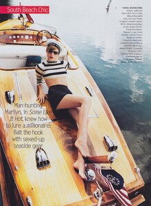 von_Unwerth_US_Vogue_April_2001_09.thumb.jpg.775e68f540e8128dba93ce26bbe1a569.jpg