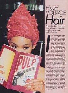 von_Unwerth_US_Vogue_February_1995_04.thumb.jpg.e1b2d06e397f859f046b4d2054e2ca6b.jpg