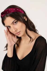 wine-stars-aligned-embellished-velvet-headband@2x-2.jpg