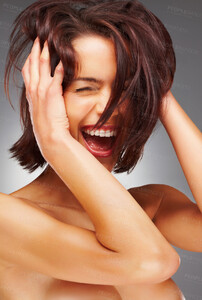 0015110212877_04_1266986-joyful-nude-woman-laughing-against-colored-background-zoom_90.thumb.jpg.0c52e13f131fa768e102d9277f20ecf1.jpg