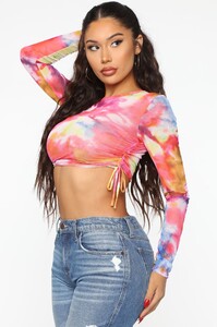 02-10-20_Studio_2_MS_ES_11-18-44_7_34511_MultiColor_P_60178_JK_1414x2121.jpg