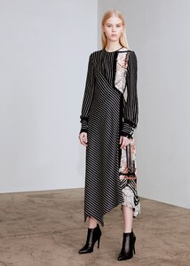 04-yigal-azrouel-fall-2017.jpg