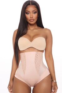 05-07-20Studio1_RM_CP_10-55-06_2_175778_Nude_P_3604_RA_1414x2121.jpg
