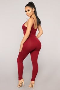 05-14-18_STUDIO1__KJ5330M_Burgundy_0240_1414x2121.jpg