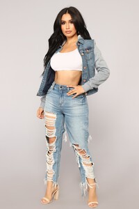 05-15-18_STUDIO1__DJK19C_MediumWash_0254.jpg