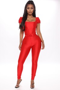 05-20-20Studio1_RM_DJ_10-33-19_9_ST5756_Red_3728_EH_1414x2121.jpg