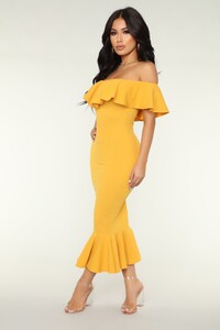 06-06-18_Studio2__170097D_Mustard_979_1414x2121.jpg