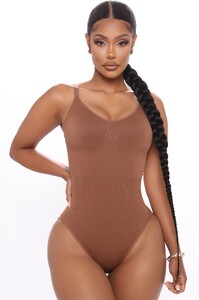 07-16-20Studio1_RM_DJ_10-58-23_3_94037_Chocolate_3629_WG_1414x2121.jpg