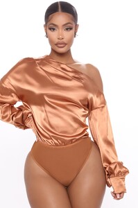 07-22-20Studio1_JP_DJ_12-24-11_15_40233_Copper_3814_RA_1414x2121.jpg