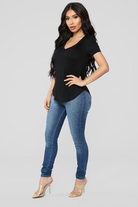 09-10-18_Studio_2_13-38-00_T3160_Black0502_AG.jpg