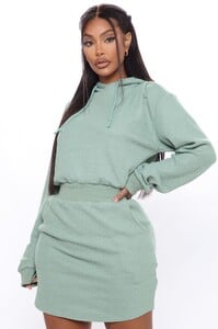 09-17-20Studio1_JP_ON_12-02-29_1_EA1911_Sage_0008_JK_1414x2121.jpg