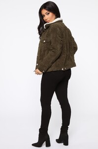 10-03-19_Studio_2_DV_ES_10-04-33_3__J8004_Olive_36106_NT_1414x2121.jpg