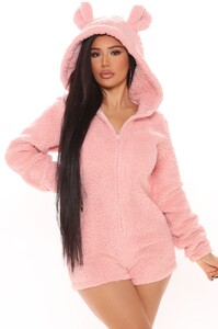 10-21-20Studio2_BB_SD_10-22-22_6_790046_Pink_1256_RA_1414x2121.jpg