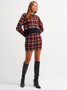101a02707_bordo.jpg