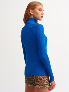 103a01433_saks-1.jpg