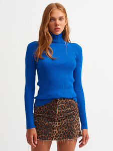 103a01433_saks.jpg