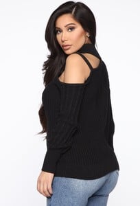 11-26-19_Studio_2_RM_RE_14-24-37_32__90310_Black_R_PLUS__18_KL_1414x2121.jpg