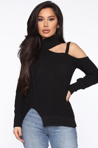11-26-19_Studio_2_RM_RE_14-24-37_32__90310_Black_R_PLUS__2_CROP_KL_1414x2121.jpg