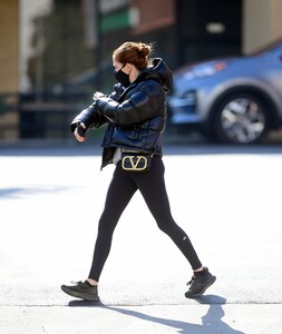        zoe040121BZNimage113.jpg